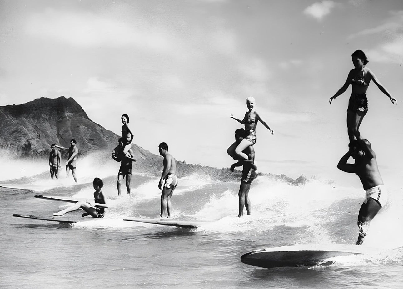 Surf Girls