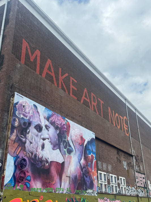 MAKE ART NOT€
