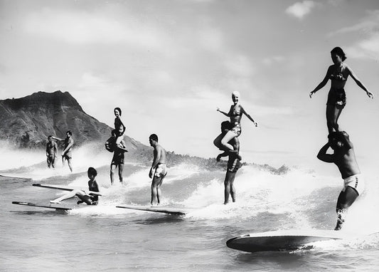 Surf Girls