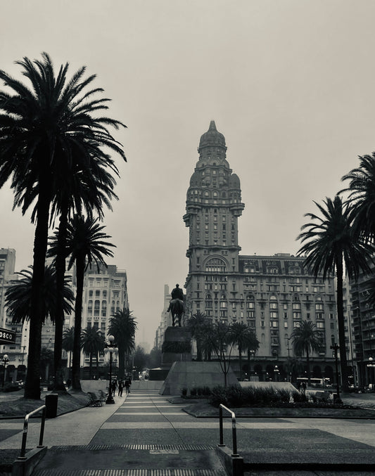 Palacio Salvo, Montevideo