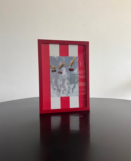 Marco madera + PPT tela roja